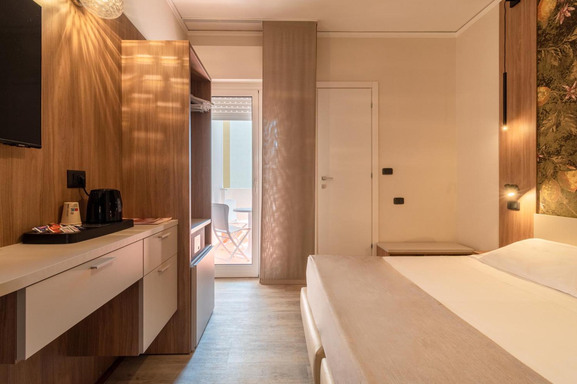 Continental B&B City Hotel Bibione Rum bild